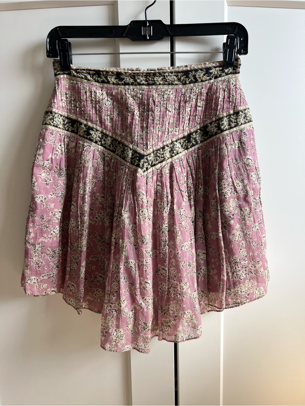 Isabel Marant Pink Floral Mini Skirt with Contrasting Trim